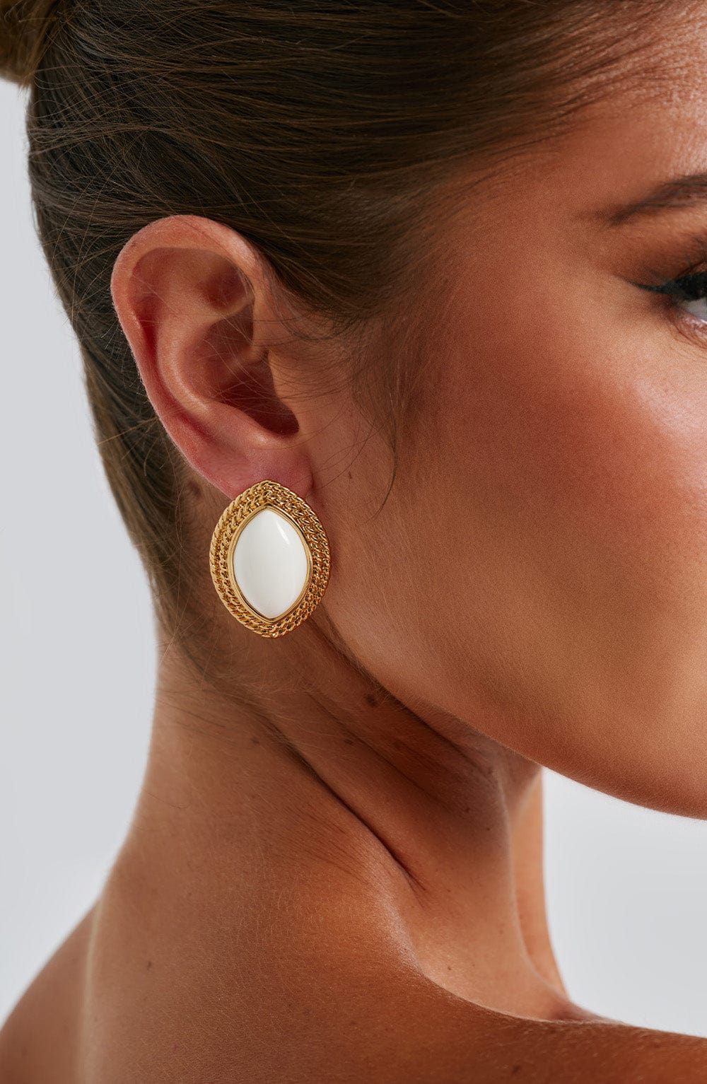 Azra Earrings in Ivory/Gold