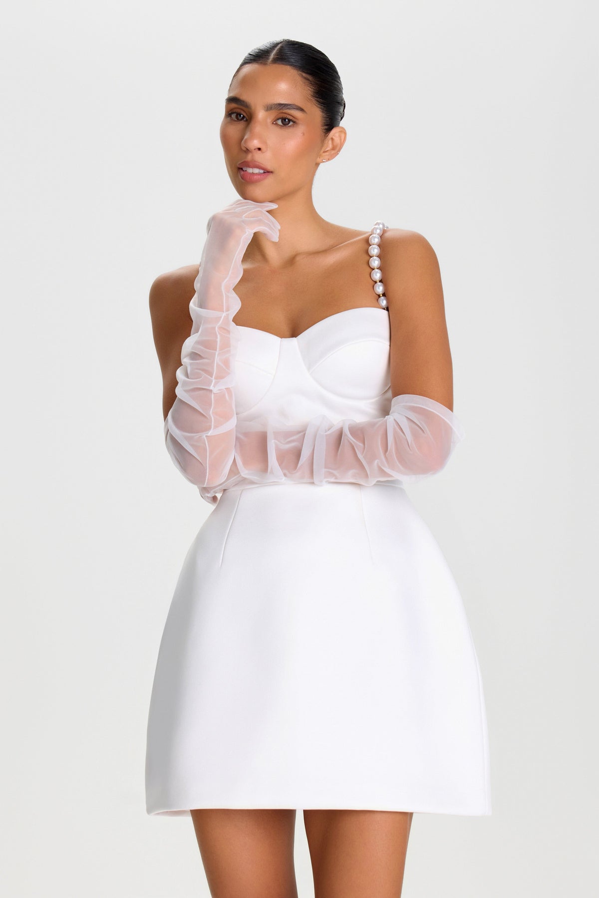 Jessica White Gloves