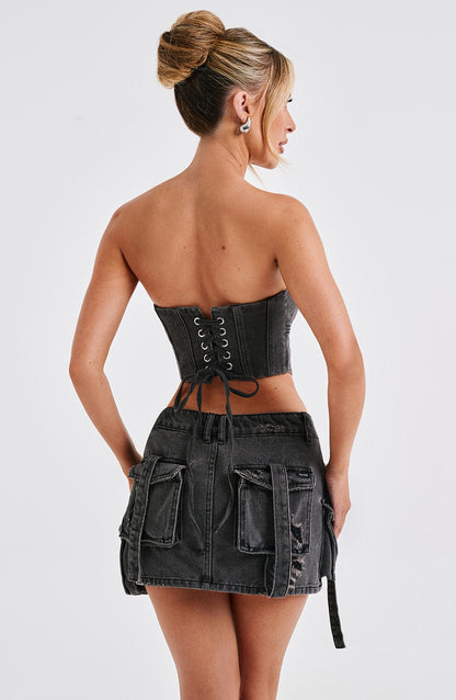 Yasira Corset in Black