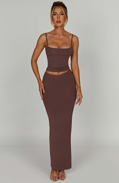 Yazlin Maxi Skirt in Chocolate