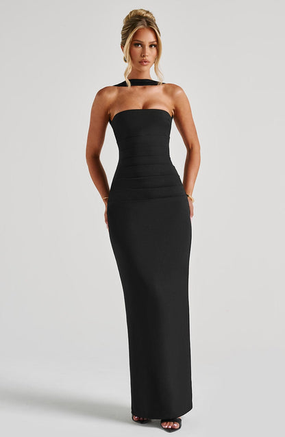 Yuliana Maxi Dress in Black