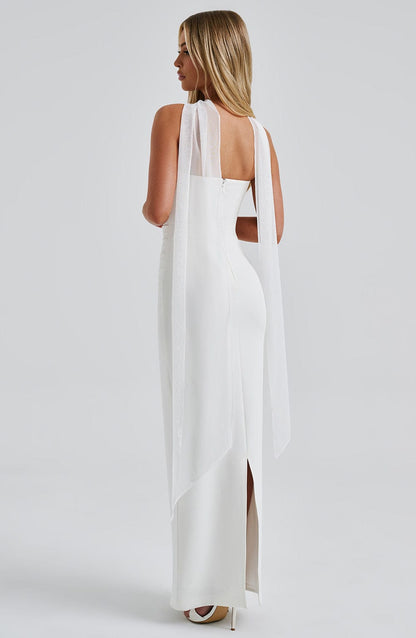 Yuliana Maxi Dress in Ivory