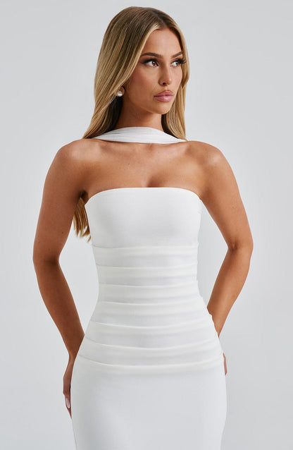 Yuliana Maxi Dress in Ivory