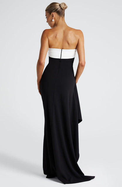 Zafina Maxi Dress in Black/White