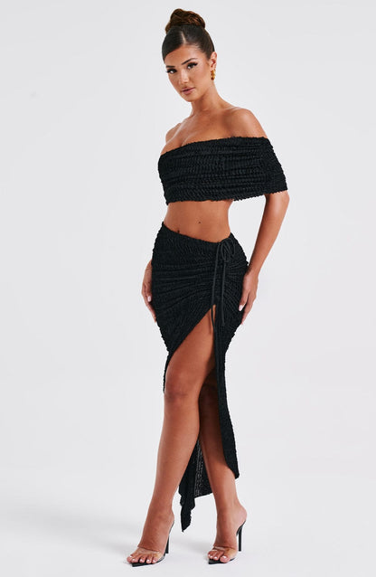Zinelle Top in Black