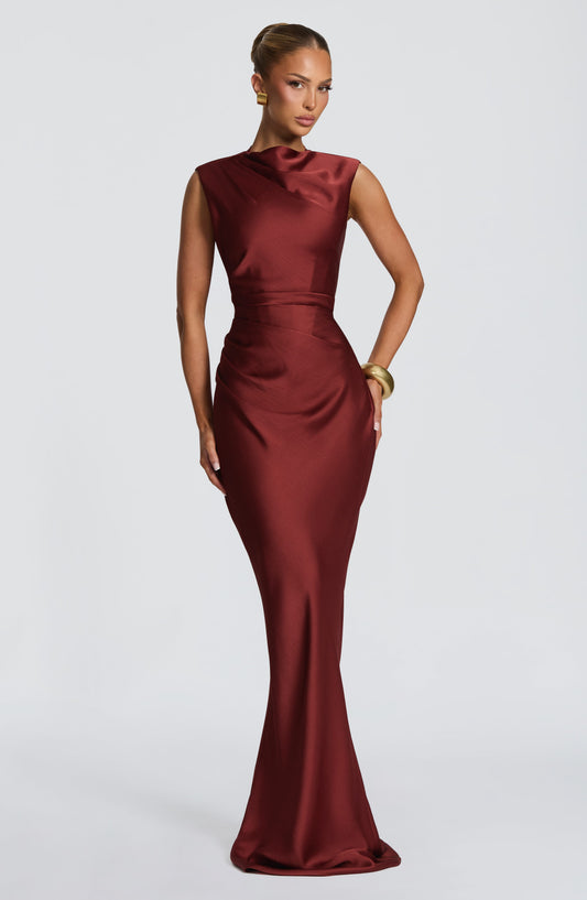 Avielle Maxi Dress in Deep Rust