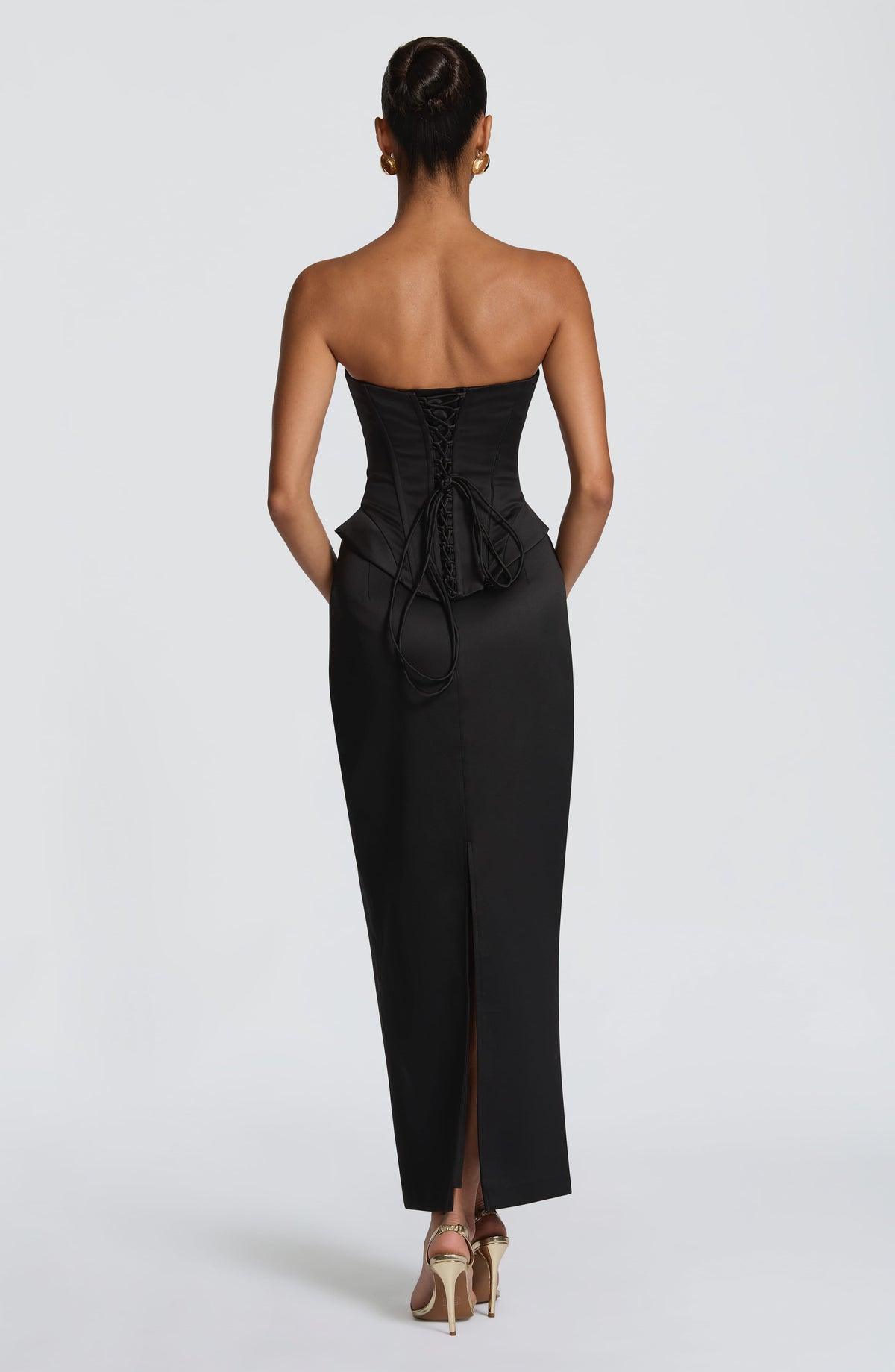 Calliope Midi Skirt in Black