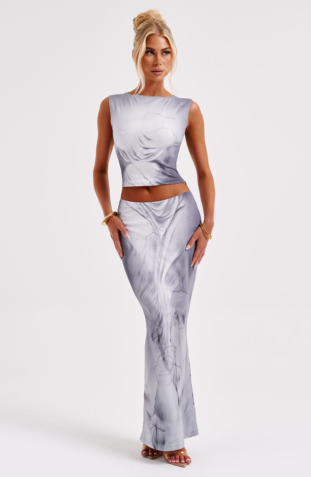 Charmelle Maxi Skirt in Grey Body Print