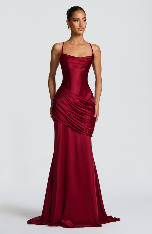 Conlia Gown in Burgundy