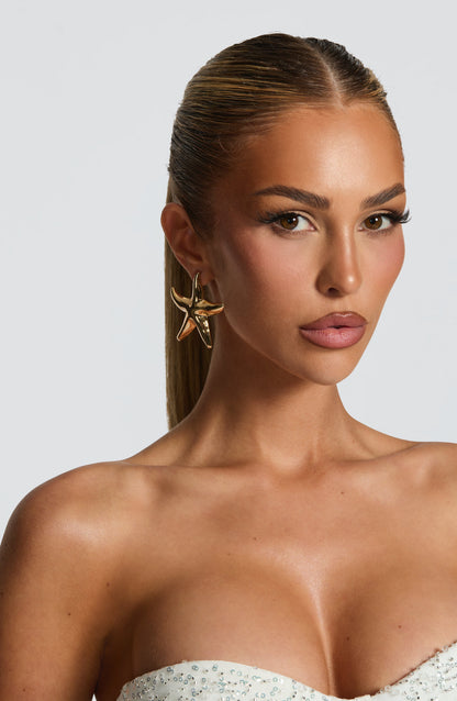 Dakonna Earrings in Gold