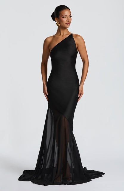 Fabelle Gown in Black