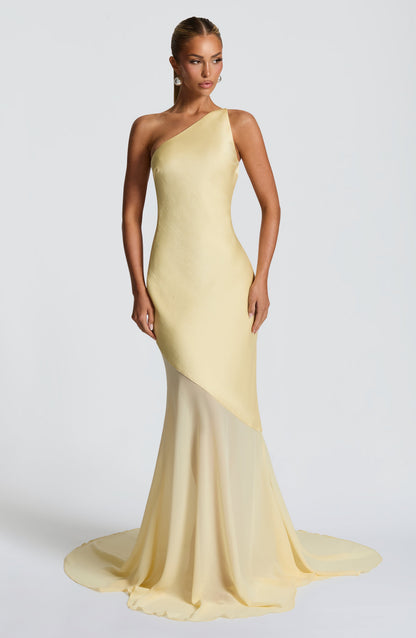 Fabelle Gown in Lemon