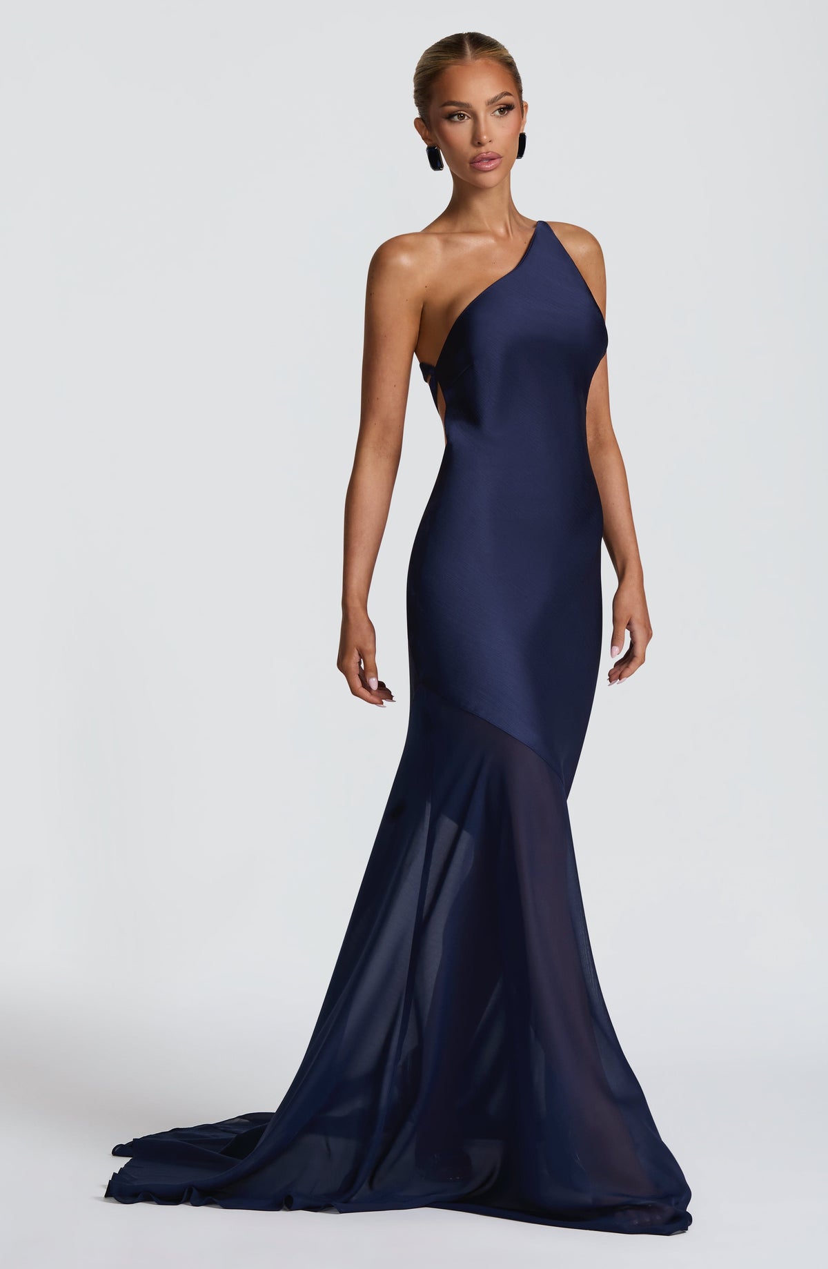 Fabelle Gown in Navy