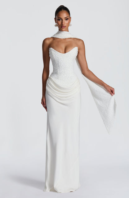 Ivera Scarf in Ivory