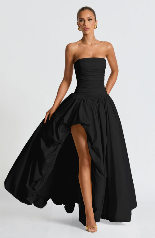 Jilena Maxi Dress in Black