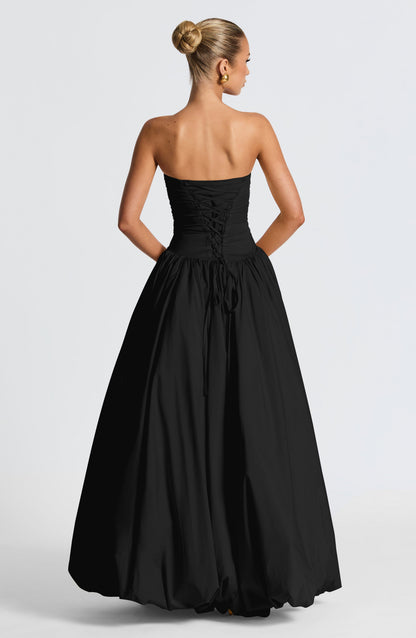 Jilena Maxi Dress in Black
