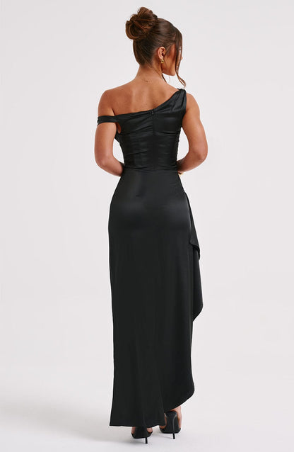 Julietta Maxi Dress in Black