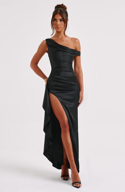Julietta Maxi Dress in Black