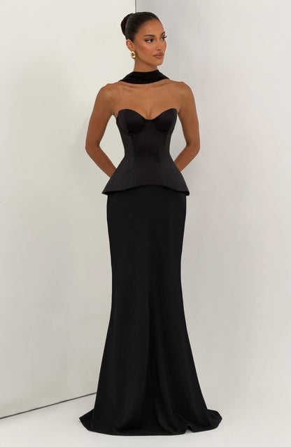 Kaiana Maxi Skirt in Black