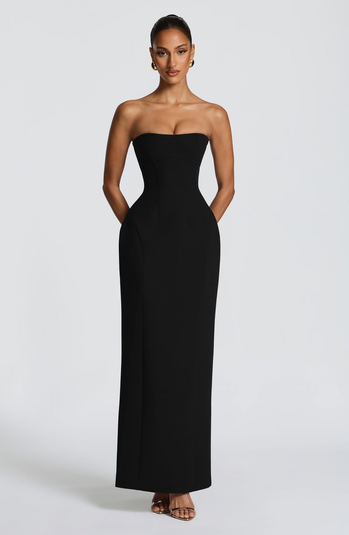 Manora Maxi Dress in Black