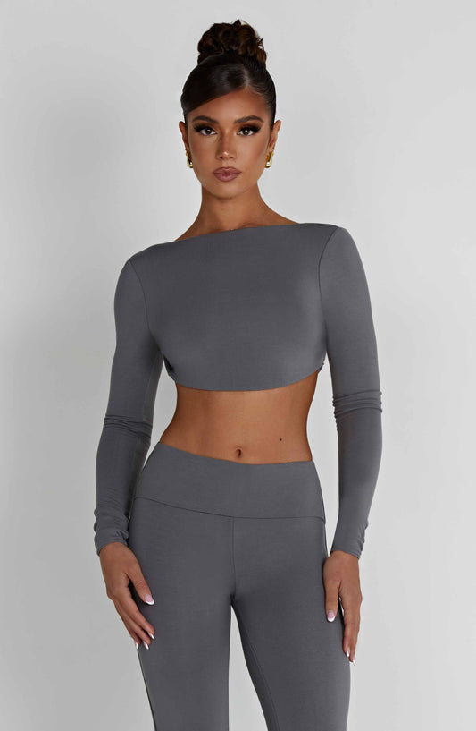 Sahrelle Top in Charcoal