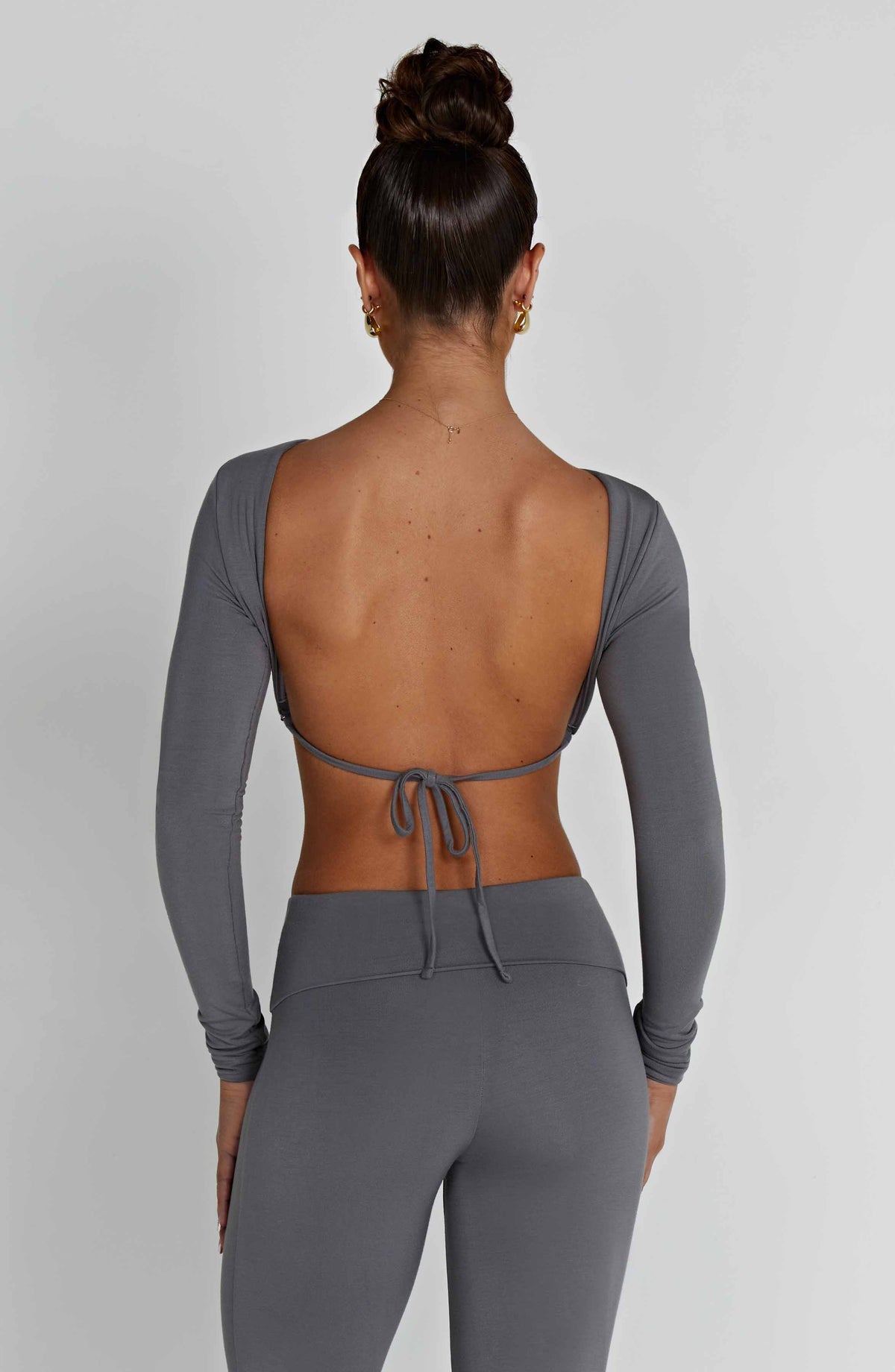 Sahrelle Top in Charcoal